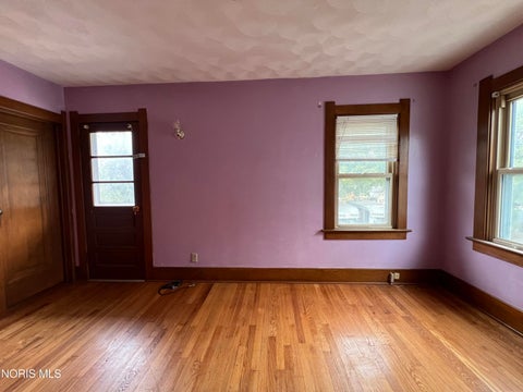 Tiny photo for 547 E Streicher Street, Toledo, OH 43608 (MLS # 10012926)