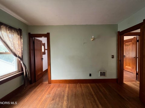 Tiny photo for 547 E Streicher Street, Toledo, OH 43608 (MLS # 10012926)
