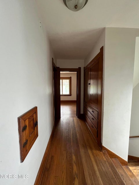 Tiny photo for 547 E Streicher Street, Toledo, OH 43608 (MLS # 10012926)