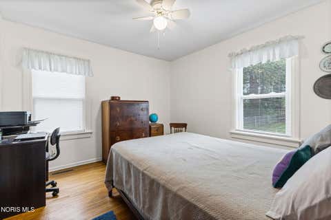 Tiny photo for 1430 Schuyler Road, Toledo, OH 43612 (MLS # 10010648)