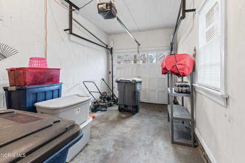 Tiny photo for 1430 Schuyler Road, Toledo, OH 43612 (MLS # 10010648)