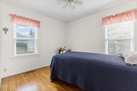 Tiny photo for 1430 Schuyler Road, Toledo, OH 43612 (MLS # 10010648)