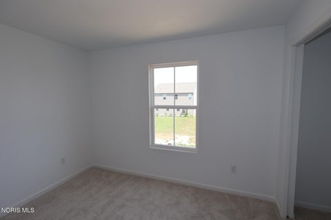 Tiny photo for 924 Creekside Lane, Bowling Green, OH 43402 (MLS # 10012452)