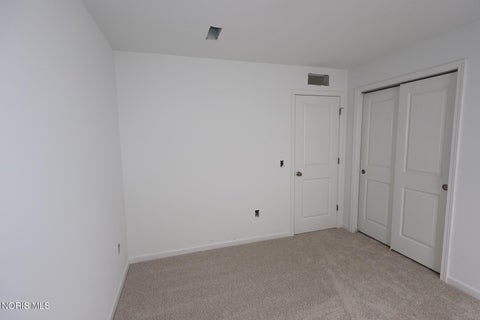 Tiny photo for 924 Creekside Lane, Bowling Green, OH 43402 (MLS # 10012452)