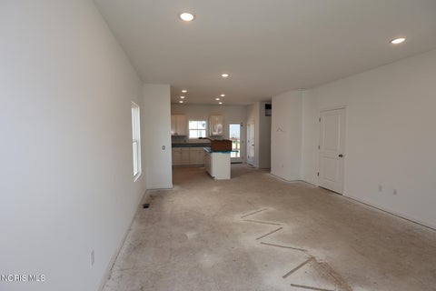 Tiny photo for 924 Creekside Lane, Bowling Green, OH 43402 (MLS # 10012452)