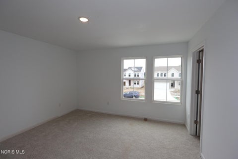 Tiny photo for 924 Creekside Lane, Bowling Green, OH 43402 (MLS # 10012452)