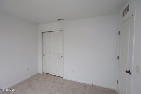 Tiny photo for 924 Creekside Lane, Bowling Green, OH 43402 (MLS # 10012452)