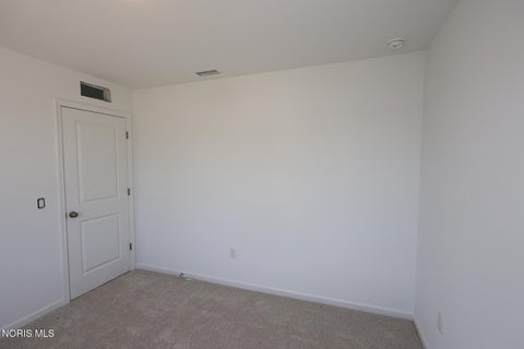 Tiny photo for 924 Creekside Lane, Bowling Green, OH 43402 (MLS # 10012452)