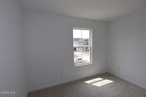 Tiny photo for 924 Creekside Lane, Bowling Green, OH 43402 (MLS # 10012452)