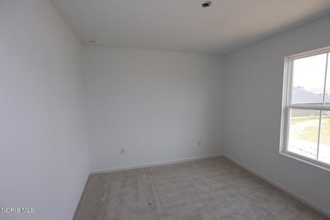 Tiny photo for 924 Creekside Lane, Bowling Green, OH 43402 (MLS # 10012452)