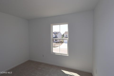 Tiny photo for 924 Creekside Lane, Bowling Green, OH 43402 (MLS # 10012452)