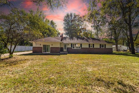 Photo of 6855 Wharton Road, Holland, OH 43528 (MLS # 10000088)