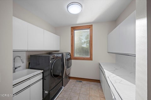 Tiny photo for 7303 Copperwood Lane, Sylvania, OH 43560 (MLS # 10014255)
