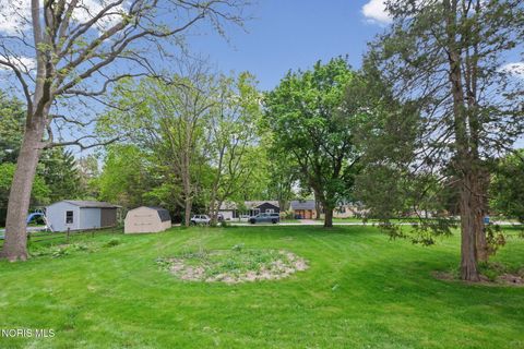 Tiny photo for 230 N River Road, Waterville, OH 43566 (MLS # 10007558)