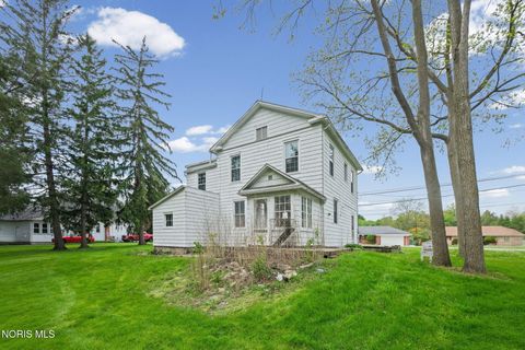 Tiny photo for 230 N River Road, Waterville, OH 43566 (MLS # 10007558)