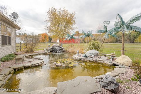 Tiny photo for 14060 Harrison Road, Grand Rapids, OH 43522 (MLS # 10001810)