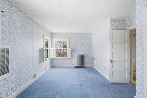 Tiny photo for 3605 River Road, Toledo, OH 43614 (MLS # 10004203)