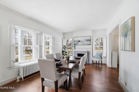 Tiny photo for 3605 River Road, Toledo, OH 43614 (MLS # 10004203)