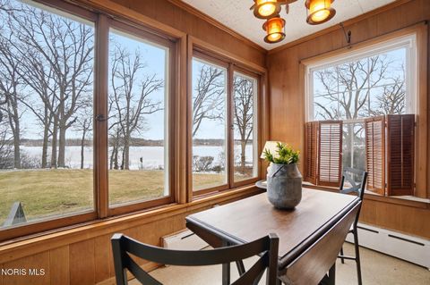 Tiny photo for 3605 River Road, Toledo, OH 43614 (MLS # 10004203)