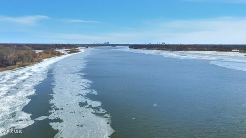 Tiny photo for 3605 River Road, Toledo, OH 43614 (MLS # 10004203)