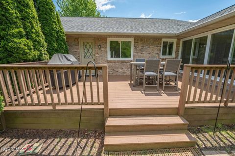 Tiny photo for 3465 Fieldbrooke Lane, Oregon, OH 43616 (MLS # 10007646)