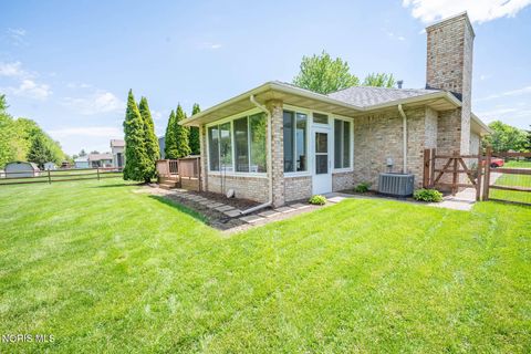 Tiny photo for 3465 Fieldbrooke Lane, Oregon, OH 43616 (MLS # 10007646)