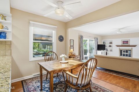 Tiny photo for 4638 Vicksburg Drive, Sylvania, OH 43560 (MLS # 10007841)