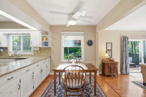 Tiny photo for 4638 Vicksburg Drive, Sylvania, OH 43560 (MLS # 10007841)