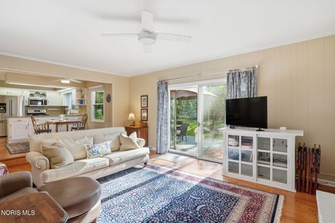 Tiny photo for 4638 Vicksburg Drive, Sylvania, OH 43560 (MLS # 10007841)