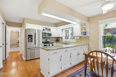 Tiny photo for 4638 Vicksburg Drive, Sylvania, OH 43560 (MLS # 10007841)