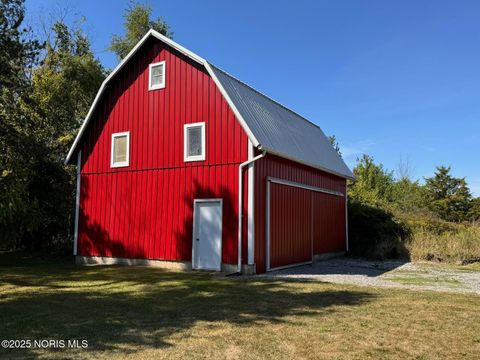 Tiny photo for 3631 Lake Street, Bryan, OH 43506 (MLS # 10001613)