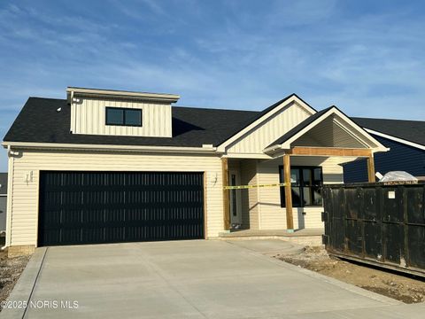 Photo of 5025 Easton Drive, Oregon, OH 43616 (MLS # 10003674)