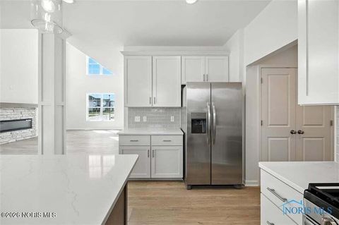 Tiny photo for 153 Bentley Drive, Perrysburg, OH 43551 (MLS # 10003753)