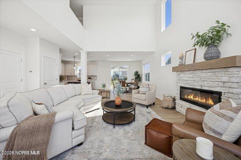 Tiny photo for 153 Bentley Drive, Perrysburg, OH 43551 (MLS # 10003753)