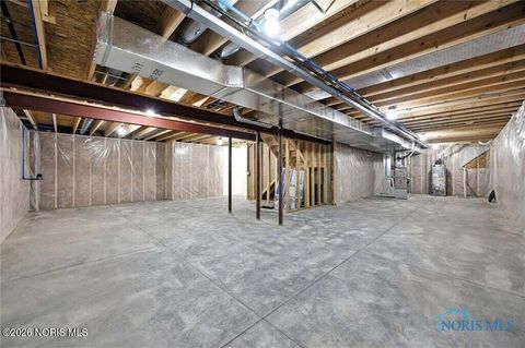 Tiny photo for 153 Bentley Drive, Perrysburg, OH 43551 (MLS # 10003753)