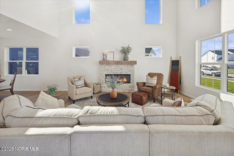 Tiny photo for 153 Bentley Drive, Perrysburg, OH 43551 (MLS # 10003753)