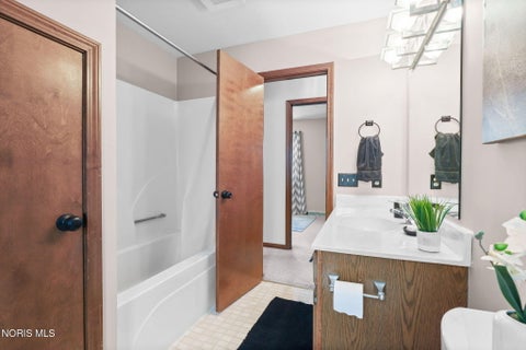 Tiny photo for 136 Rutledge Drive, Waterville, OH 43566 (MLS # 10010620)