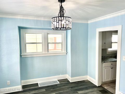 Tiny photo for 1953 Talbot Street, Toledo, OH 43613 (MLS # 10002457)