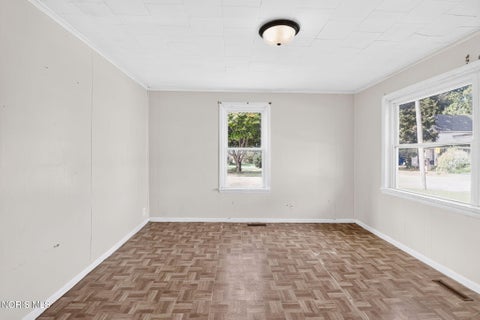 Tiny photo for 121 W Stone Street, Gibsonburg, OH 43431 (MLS # 10014758)
