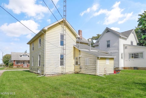 Tiny photo for 121 W Stone Street, Gibsonburg, OH 43431 (MLS # 10014758)