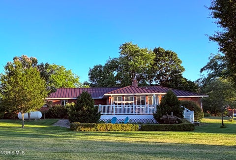Tiny photo for 5302 Alexander Road, Pemberville, OH 43450 (MLS # 10009608)