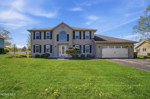 Photo of 1409 Cypress Lk, Findlay, OH 45840 (MLS # 10006570)