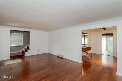 Tiny photo for 1627 Yosemite Drive, Toledo, OH 43614 (MLS # 10014794)