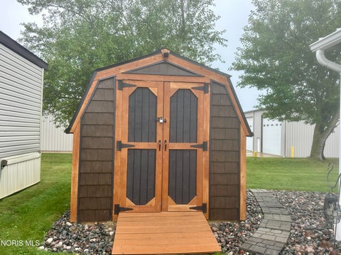 Tiny photo for 140 Rathbun Drive, Lakeside Marblehead, OH 43440 (MLS # 10012749)