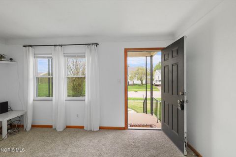 Tiny photo for 216 Summerdale Avenue, Toledo, OH 43605 (MLS # 10007168)