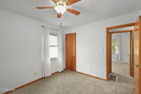 Tiny photo for 216 Summerdale Avenue, Toledo, OH 43605 (MLS # 10007168)