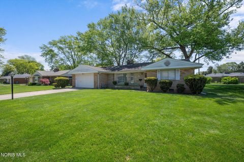 Tiny photo for 3615 Denise Drive, Toledo, OH 43614 (MLS # 10007686)
