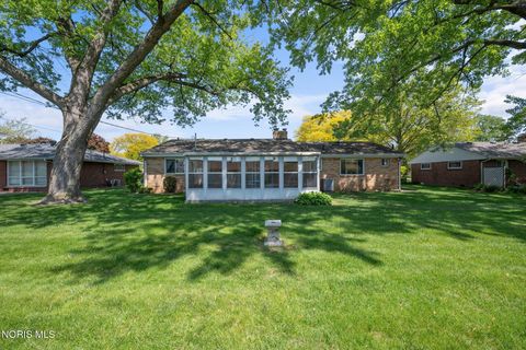 Tiny photo for 3615 Denise Drive, Toledo, OH 43614 (MLS # 10007686)