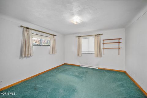 Tiny photo for 3615 Denise Drive, Toledo, OH 43614 (MLS # 10007686)
