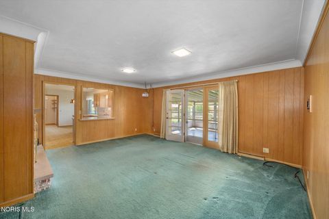 Tiny photo for 3615 Denise Drive, Toledo, OH 43614 (MLS # 10007686)